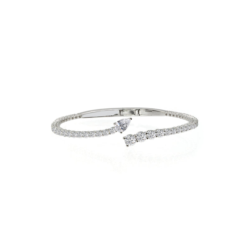 Artemis Diamond Bangle