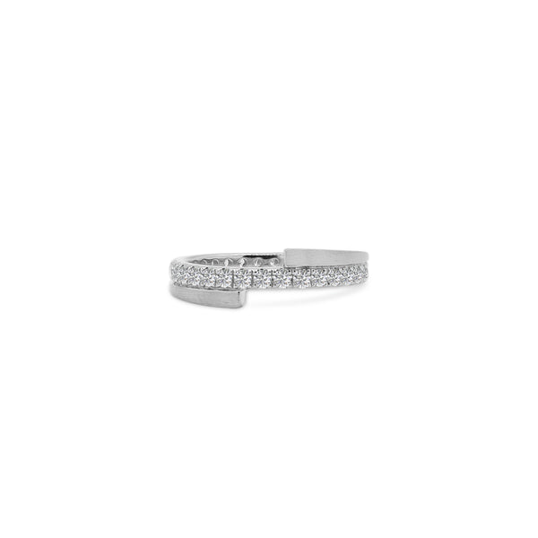 Venus Diamond Ring